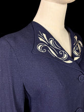 Charger l'image dans la galerie, Brodée