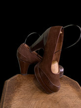 Charger l'image dans la galerie, Chaussures années 40. Taille 33