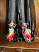 Charger l&#39;image dans la galerie, Bouquet fleuri
