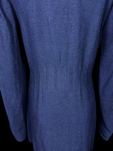 Charger l&#39;image dans la galerie, Brodée
