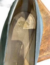 Charger l&#39;image dans la galerie, Chaussures en tissu années 20
