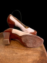 Charger l&#39;image dans la galerie, Chaussures années 40. Taille 37,5
