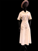 Upload image to gallery, &quot; Creamy &quot;. Robe années 30. Taille M
