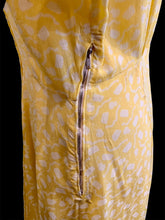 Upload image to gallery, &quot; Mimosa &quot; . Robe années 30. Taille M
