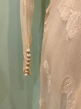 Charger l&#39;image dans la galerie, &quot;Leaf&quot; Robe de cocktail années 30. Taille XS
