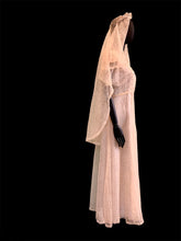 Upload image to gallery, &quot; Vive la mariée &quot;. Robe de mariée années 30. Taille S
